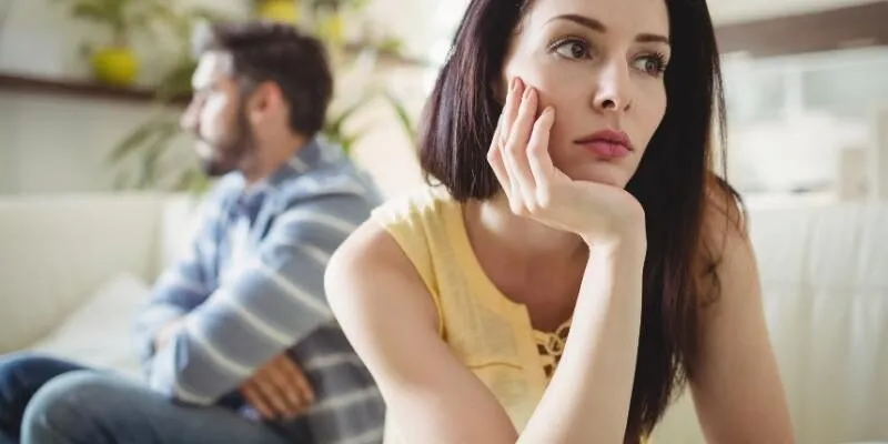 Dấu hiệu vợ hay chồng ngoại tình tư tưởng